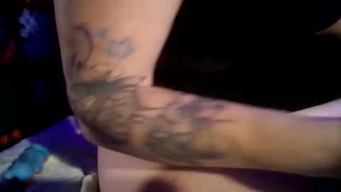 Snapshot of make_me_cum_69x chatting on 02-22-25, 07:03 make_me_cum_69x online show from 02-22-25, 07:03