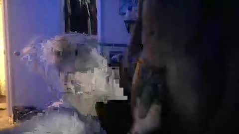 Snapshot of makeitrain904 chatting on 02-11-25, 02:25 makeitrain904 online show from 02-11-25, 02:25