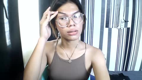 Snapshot of makekeanacum chatting on 12-02-24, 05:48 SWEET KEANA online show from 12-02-24, 05:48