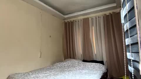 Snapshot of makekeanacum chatting on 11-08-25, 06:24 SWEET KEANA online show from 11-08-25, 06:24