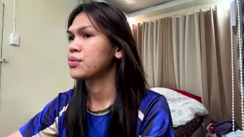 Snapshot of makekeanacum chatting on 11-10-25, 09:19 SWEET KEANA online show from 11-10-25, 09:19