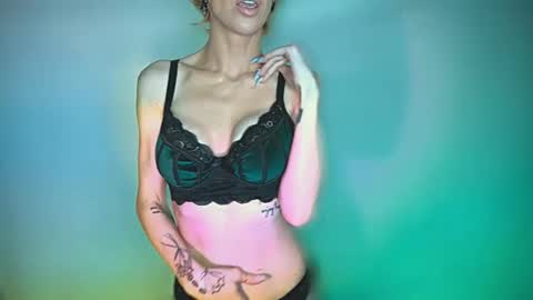  April Dayze  makemebeautiful online show from 02-18-25, 06:58