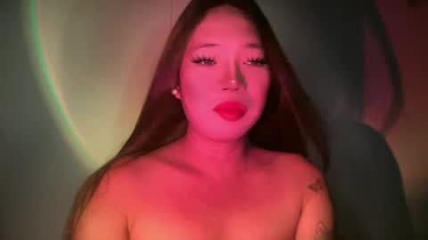 Snapshot of makemesquirt_xxx chatting on 06-25-26, 01:27 KEANA online show from 06-25-26, 01:27