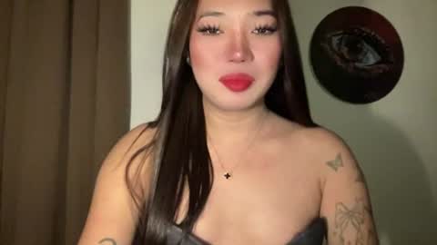 Snapshot of makemesquirt_xxx chatting on 07-18-26, 12:48 KEANA online show from 07-18-26, 12:48
