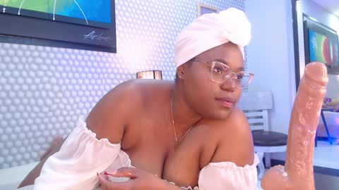 makena online show from 01-23-25, 09:50