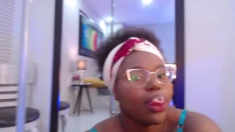 makena online show from 02-23-25, 03:35