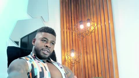 Snapshot of makonneen chatting on 12-29-24, 09:52 Makonnen online show from 12-29-24, 09:52