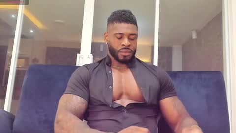 Snapshot of makonneen chatting on 02-20-25, 03:56 Makonnen online show from 02-20-25, 03:56