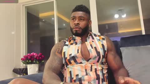 Snapshot of makonneen chatting on 02-26-25, 02:48 Makonnen online show from 02-26-25, 02:48