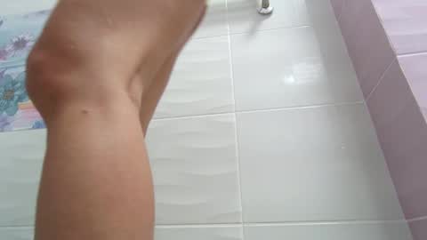 Maya online show from 02-13-25, 04:39