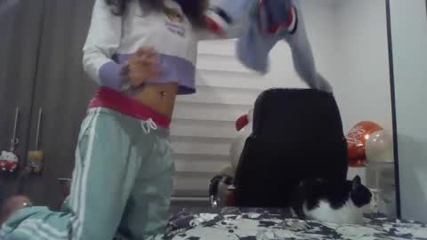 Snapshot of mal_norma chatting on 12-05-24, 05:15 Mal Norma online show from 12-05-24, 05:15