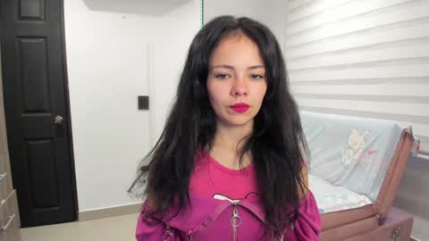 Snapshot of mal_norma chatting on 01-24-25, 10:51 Mal Norma online show from 01-24-25, 10:51