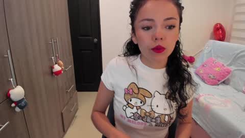 Snapshot of mal_norma chatting on 01-28-25, 11:17 Mal Norma online show from 01-28-25, 11:17