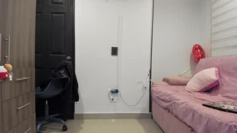 Snapshot of mal_norma chatting on 02-02-25, 12:09 Mal Norma online show from 02-02-25, 12:09