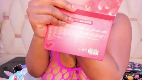 Snapshot of malaaiikaa chatting on 02-27-26, 09:37 malaaiikaa online show from 02-27-26, 09:37