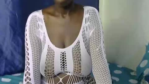 malaika_musa online show from 09-12-25, 06:30