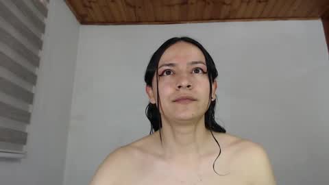 Mariapau online show from 09-19-25, 01:56