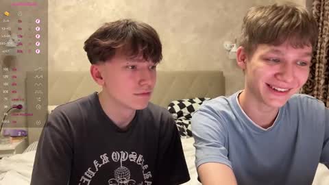 Snapshot of malcolm_yang chatting on 12-01-24, 06:52 Tom and Mark 3 online show from 12-01-24, 06:52