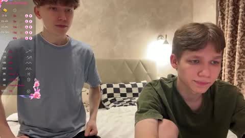 Snapshot of malcolm_yang chatting on 12-17-24, 06:20 Tom and Mark 3 online show from 12-17-24, 06:20