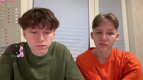 Snapshot of malcolm_yang chatting on 01-03-25, 06:44 Tom and Mark 3 online show from 01-03-25, 06:44