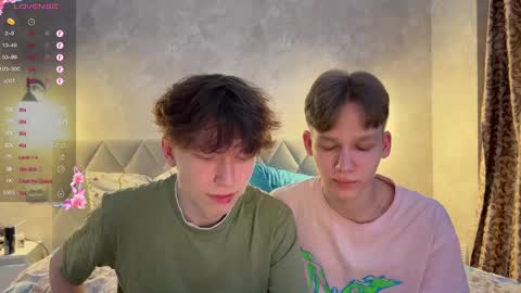 Snapshot of malcolm_yang chatting on 01-07-25, 04:48 Tom and Mark 3 online show from 01-07-25, 04:48