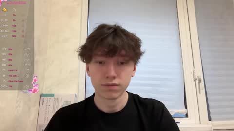 Snapshot of malcolm_yang chatting on 01-24-25, 01:47 Tom and Mark 3 online show from 01-24-25, 01:47