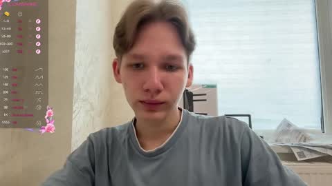 Snapshot of malcolm_yang chatting on 02-09-25, 10:53 Tom and Mark 3 online show from 02-09-25, 10:53