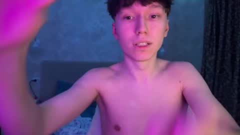 Snapshot of malcolm_yang chatting on 03-02-25, 06:08 Tom and Mark 3 online show from 03-02-25, 06:08