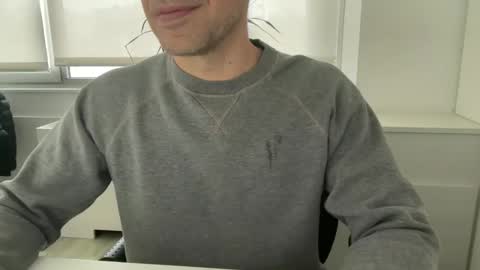 Snapshot of malditodrama chatting on 01-16-26, 08:51 malditodrama online show from 01-16-26, 08:51