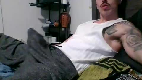 Snapshot of malemuscle11 chatting on 02-03-26, 04:01 Men online show from 02-03-26, 04:01