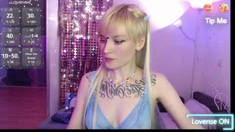 Mischelle online show from 12-27-24, 01:43