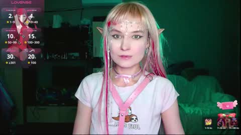 Mischelle online show from 12-15-25, 01:54