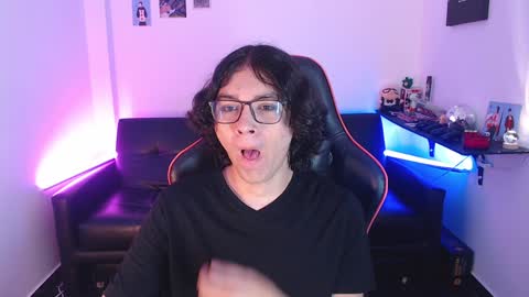 Snapshot of malik_harrison_ chatting on 12-04-24, 01:20 Malik  online show from 12-04-24, 01:20