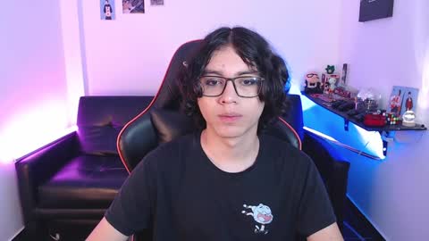 Snapshot of malik_harrison_ chatting on 12-15-24, 03:53 Malik  online show from 12-15-24, 03:53