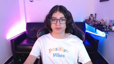 Snapshot of malik_harrison_ chatting on 01-13-25, 06:16 Malik  online show from 01-13-25, 06:16