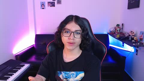 Snapshot of malik_harrison_ chatting on 02-05-25, 06:59 Malik  online show from 02-05-25, 06:59