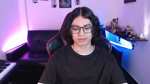 Snapshot of malik_harrison_ chatting on 02-13-25, 12:21 Malik  online show from 02-13-25, 12:21