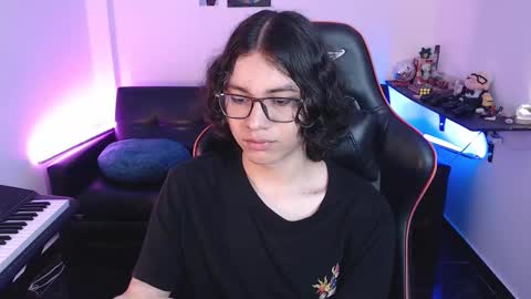 Snapshot of malik_harrison_ chatting on 02-24-25, 02:58 Malik  online show from 02-24-25, 02:58