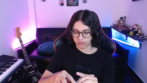 Snapshot of malik_harrison_ chatting on 03-06-25, 05:00 Malik  online show from 03-06-25, 05:00