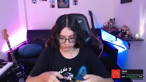 Snapshot of malik_harrison_ chatting on 03-12-25, 04:46 Malik  online show from 03-12-25, 04:46