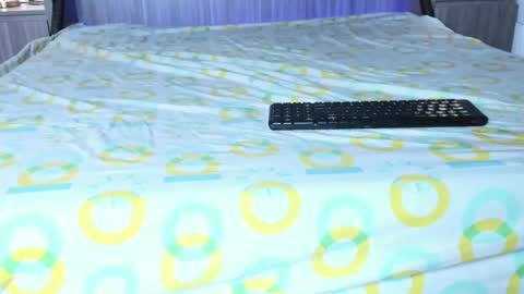 Mariana online show from 10-10-25, 12:04