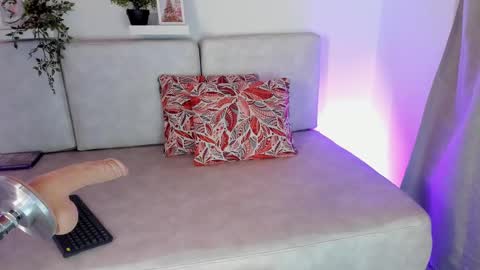 Malka online show from 02-14-25, 02:28