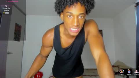 Snapshot of malkongarcia chatting on 10-22-25, 12:00 malkongarcia online show from 10-22-25, 12:00