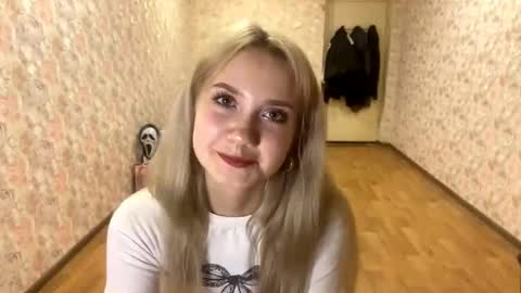 Amelia online show from 01-13-26, 03:17