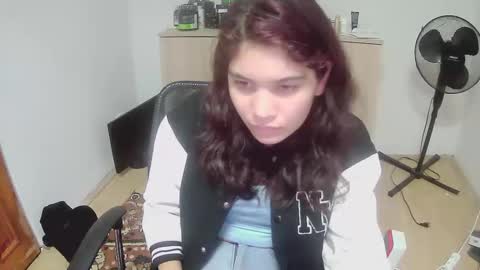 mallorymyersx online show from 10-12-25, 08:30