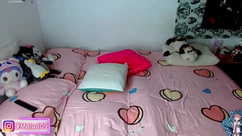   online show from 10-10-25, 12:04