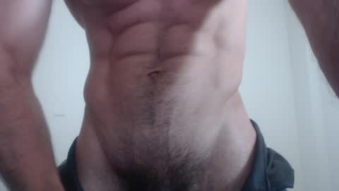 Snapshot of maluma4you chatting on 02-10-25, 11:02 maluma4you online show from 02-10-25, 11:02