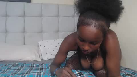 Snapshot of mamaapussy chatting on 02-09-25, 07:09 mamaa online show from 02-09-25, 07:09