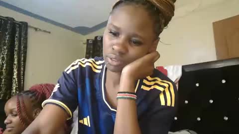 Snapshot of mamaapussy chatting on 09-16-25, 06:42 mamaa online show from 09-16-25, 06:42