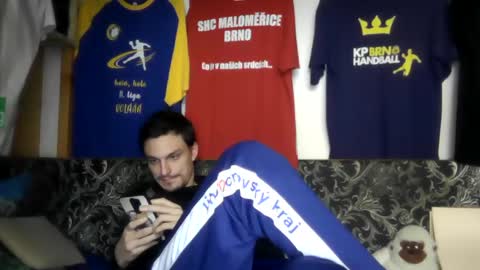 Snapshot of mamamia1789 chatting on 02-25-25, 12:03 mamamia1789 online show from 02-25-25, 12:03